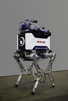 東芝・4足歩行のロボットの画像