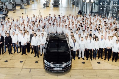 VWの最上級車、フェートン が生産終了…14年の歴史に幕 画像