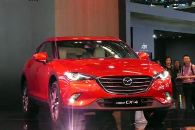 【北京モーターショー16】マツダ CX-4 登場！ KOERUデザイン受け継ぎ、実用性も兼ね備えたSUV 画像