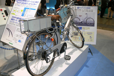 【FC EXPO07】岩谷産業の燃料電池自転車、5年後の発売を目指す 画像