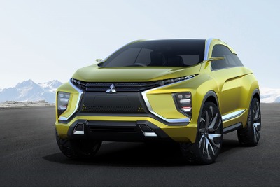 【パリモーターショー16】三菱 eXコンセプト、次世代電動SUV提示 画像