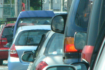 年末年始の高速道路、平均交通量は1.3％減、10km以上の渋滞は165回でほぼ横ばい 画像