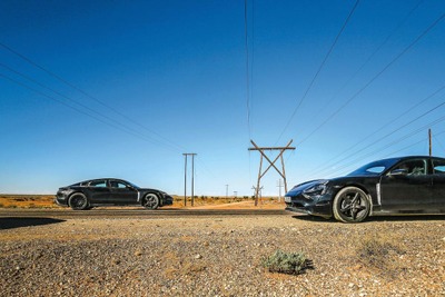 ポルシェ初の市販EV『タイカン』、誘導充電を導入へ…2020年ごろ 画像