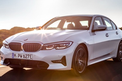 BMW 3シリーズ 新型にPHV、燃費は2割以上向上…ジュネーブモーターショー2019で発表へ 画像