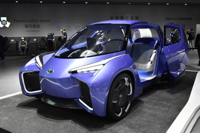 トヨタが小型EV『ロンバス』提案、ひし形キャビン…上海モーターショー2019 画像