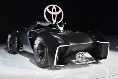 トヨタ e-RACER は未来の愛馬…東京モーターショー2019［詳細画像］ 画像