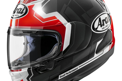 アライ「RX-7X」、ジョナサン・レイのニューレプリカヘルメット発売へ 画像