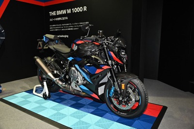 BMW M1000R Mコンペティションパッケージ、200ps超えのスーパーネイキッド…東京オートサロン2023［詳細画像］ 画像