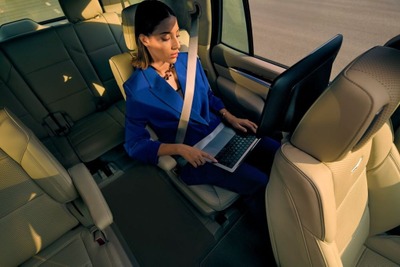 GM「オンスター」、ネット普及率98%のバーレーンで車載Wi-Fiを開始 画像