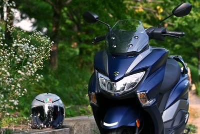 【スズキ バーグマンストリート125EX 試乗】125ccスクーター3兄弟で「最もラグジュアリー」である理由…伊丹孝裕 画像