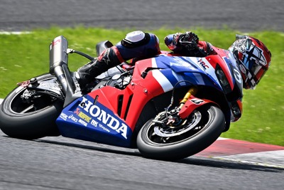 MOTULエンジンオイル使用チーム、「鈴鹿8耐」で1-2-3フィニッシュ達成 画像
