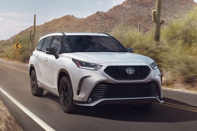 トヨタの中型SUV『ハイランダー』、ガソリン車にAWD標準化…2026年型は11月米国発売 画像
