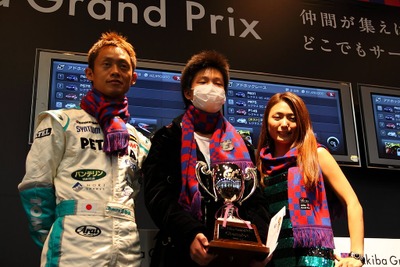 PSP版グランツーリスモ、「Akiba Grand Prix」開催…GT500 チャンプと対決！ 画像