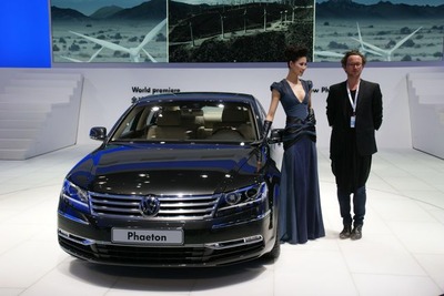 VW フェートン 新型、ドイツ本国で販売開始 画像