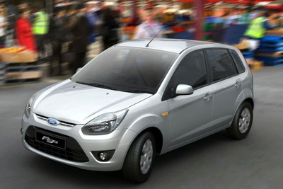 フォードのインド戦略車、発売100日で2万5000台受注 画像