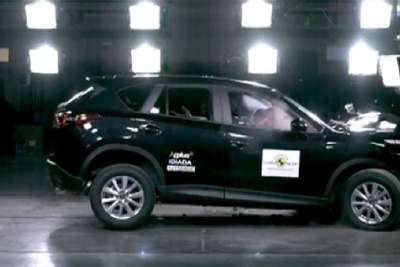 マツダ CX-5、5つ星の衝突安全性能［動画］ 画像