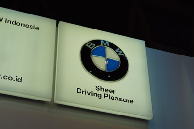 【ジャカルタモーターショー12】3シリーズ訴求で増えるニーズに対応…BMWブース［詳細画像］ 画像