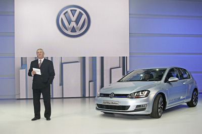 【パリモーターショー12】VW ゴルフ 新型にブルーモーション…燃費は31.25km/リットル 画像