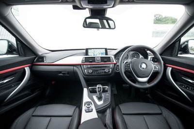 【BMW 3シリーズGT 発売】リアのレッグルームは7シリーズ並みの広さ［写真蔵］ 画像