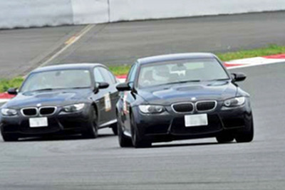 BMWオーナー限定、ワンメイクドライビングレッスン開催 画像
