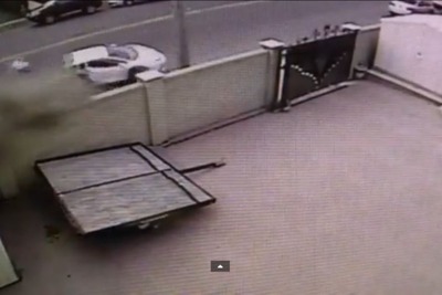 ランボルギーニ アヴェンタドール、事故で真っ二つに…米国［動画］ 画像