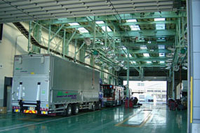 UDトラックス、千葉カスタマーセンターをリニューアルオープン 画像
