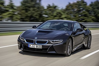 BMW「i」のPHVスポーツ、i8…燃費は47.6km/リットルに確定 画像