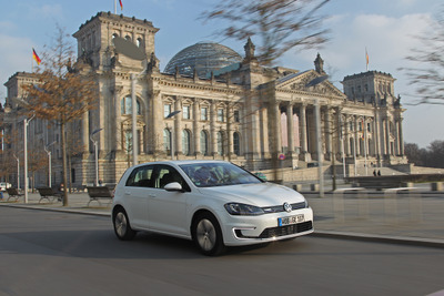 VW e-ゴルフ、ベルリンを駆け抜ける［写真蔵］ 画像