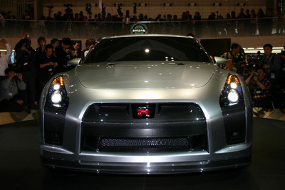 【東京モーターショー05】写真蔵…日産 GT-Rプロト、ついにアイツの姿が 画像