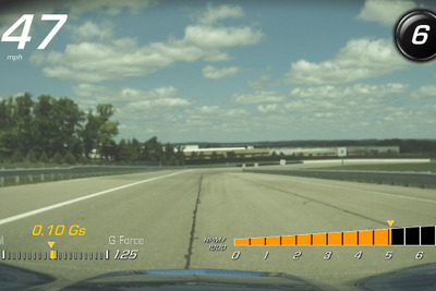 シボレー コルベット、走行中のオンボード映像を記録可能に 画像