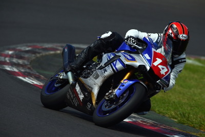 【鈴鹿8耐優勝マシン YZF-R1 試乗】意外な乗りやすさに、市販モデルのポテンシャルを知る…青木タカオ 画像