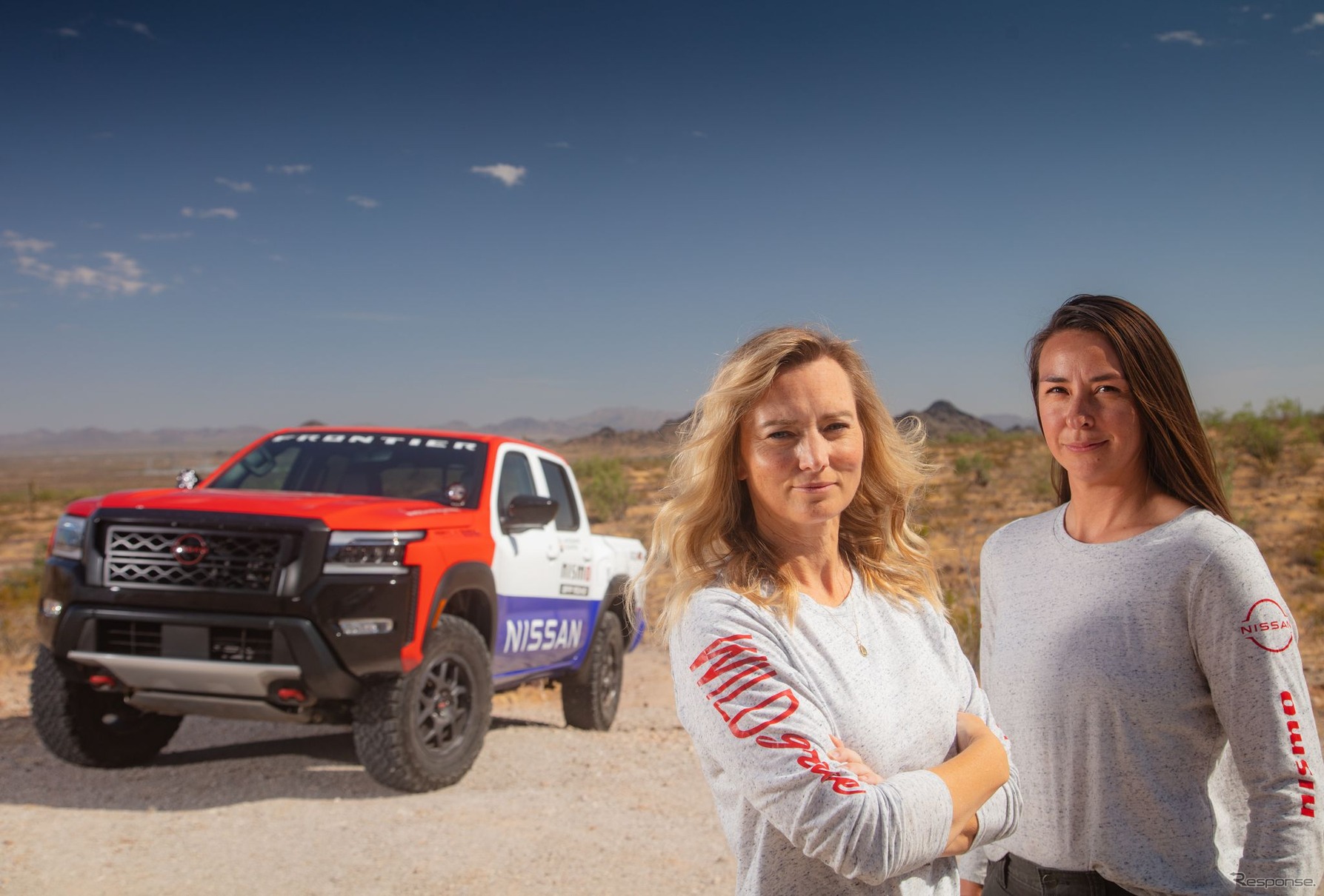 日産 フロンティア 新型の米Rebelle Rally参戦車両とセドナ・ブリンソン/リン・ウッドワードの両選手