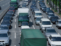 お盆期間中の交通状況、高速道路の渋滞発生回数が39回増の472回 画像