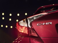 【ロサンゼルスモーターショー16】トヨタ C-HR、米国仕様を初公開へ 画像