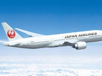 JAL、国際線低調や燃料価格上昇などで減収減益に　2017年3月期決算 画像