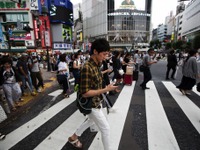 休暇中もデバイスをオフラインにしない日本人、公共Wi-Fi利用のリスクも 画像