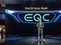 【フランクフルトモーターショー2017】メルセデスEQ、最初の市販車は EQC…2019年生産開始 画像