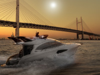 8000万円 or 3000万円？ ヤマハの最新クルーズ艇、2つのリッチな世界とユーザー像 画像