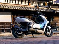 ヤマハの新型EVスクーター『E01』、市場開拓などの実証実験に活用［詳細写真］ 画像