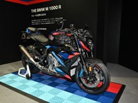 BMW M1000R Mコンペティションパッケージ、200ps超えのスーパーネイキッド…東京オートサロン2023［詳細画像］ 画像