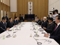 岸田首相、グローバル半導体メーカートップに日本への投資を要請 画像