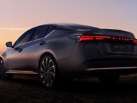 「ピンチな時に覚醒する日産」新型ティアナの大進化に、SNSでは「セダン復活」熱が再燃 画像