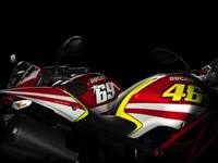 ドゥカティ、MotoGPレプリカカラーを発表 画像