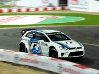 VW ポロR WRC…迫力の「ウィニングラン」［動画］ 画像