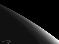 「ロシア隕石の大気圏突入を予測するのは不可能だった」…ESA 画像