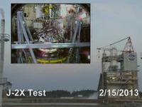 NASA、次世代 J-2X ロケットエンジンをテスト 画像
