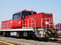 JR貨物 ハイブリッド機関車 HD300-901号機［写真蔵］ 画像