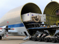 オライオン有人宇宙船の世界最大のヒートシールド 出荷の模様［動画］ 画像