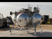 NASA、惑星探査向け垂直離着陸機モーフィウス試験機の飛行試験に成功 画像
