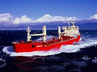 ジャパン・マリンユナイテッド、2万5000載貨重量トン砕氷バルカー「ヌナビック」を引き渡し 画像